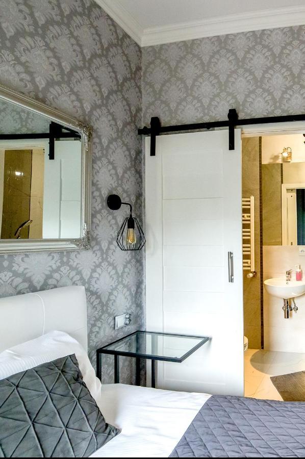 Cracovia Apartments Экстерьер фото