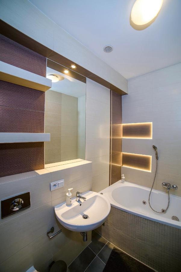 Cracovia Apartments Экстерьер фото